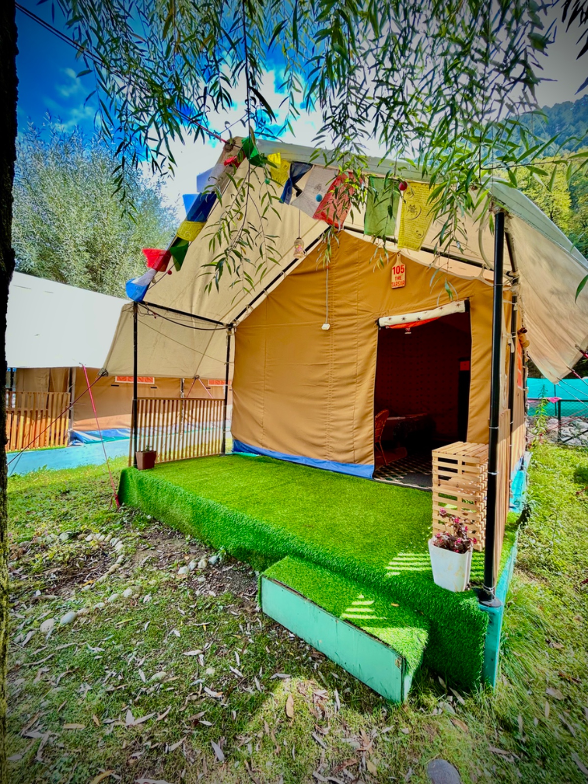The Posh Camps Kashmir - snow peaks